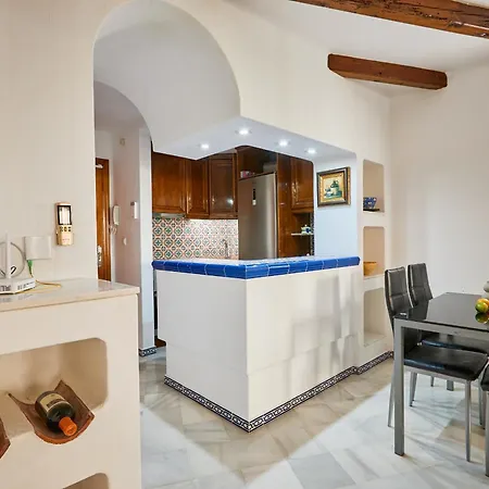 Marbella Style Apartment - By Welcomely Daire